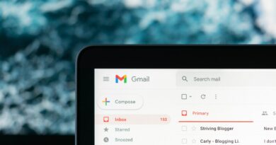Wie man alte E-Mails in Gmail löscht