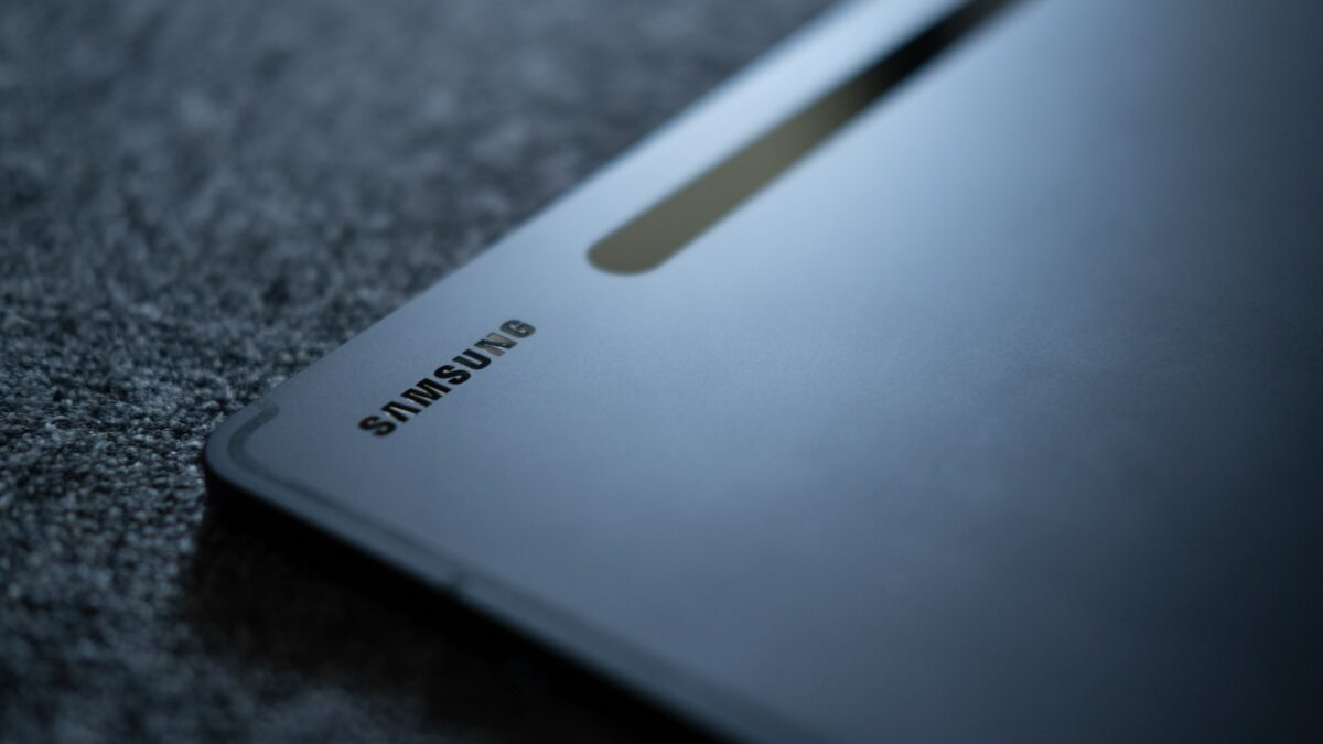 Galaxy Tab S9-Serie: Book Cover Keyboards befinden sich in der Entwicklung