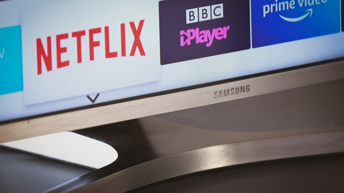 Neues vertikales Videoerlebnis: Samsung TV Plus revolutioniert mobiles Entertainment