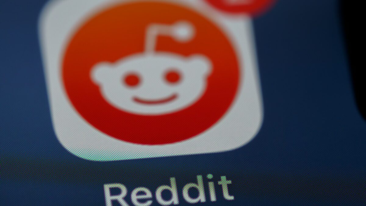 Reddit streicht 5 Prozent seiner Belegschaft und reduziert Einstellungen