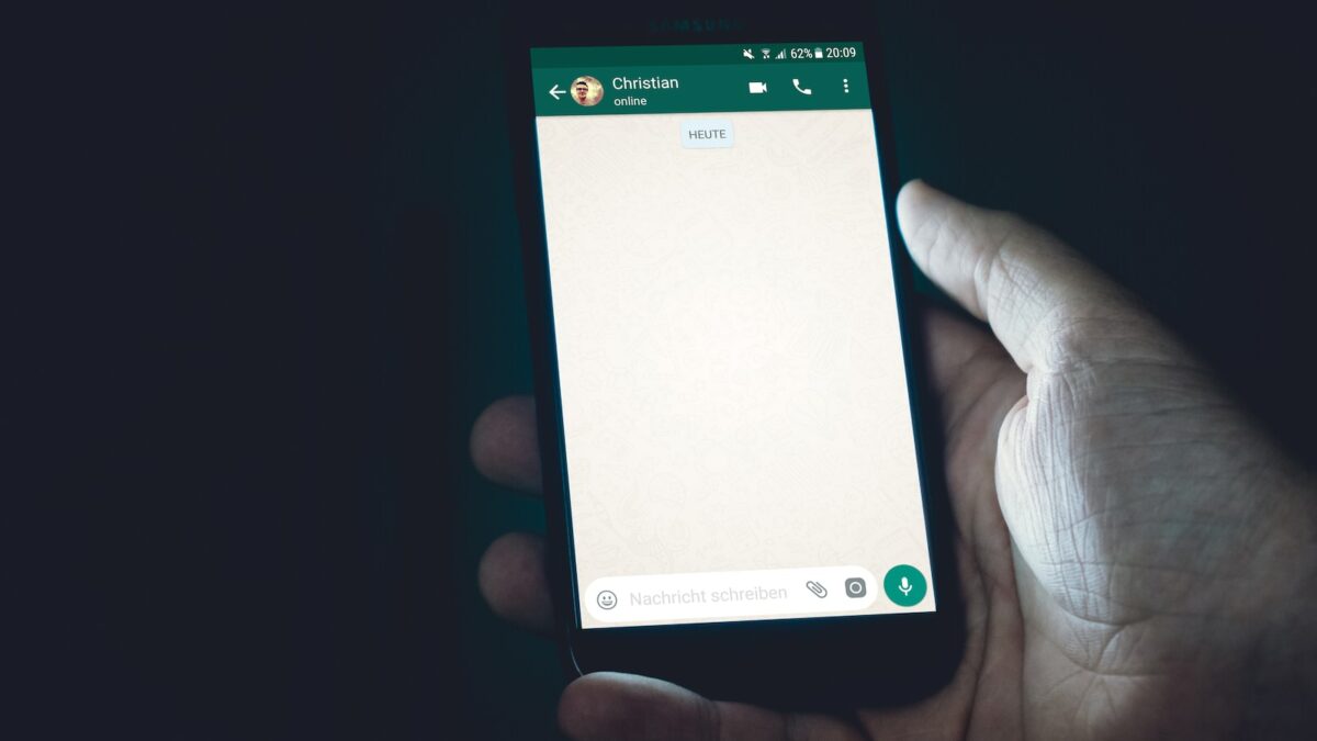 WhatsApp Update: Automatische Stummschaltung von Unbekannten jetzt verfügbar