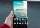 black Sony Xperia android smartphone