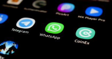 WhatsApp Beta für Android beginnt mit der Einführung der neu gestalteten Emoji-Tastatur