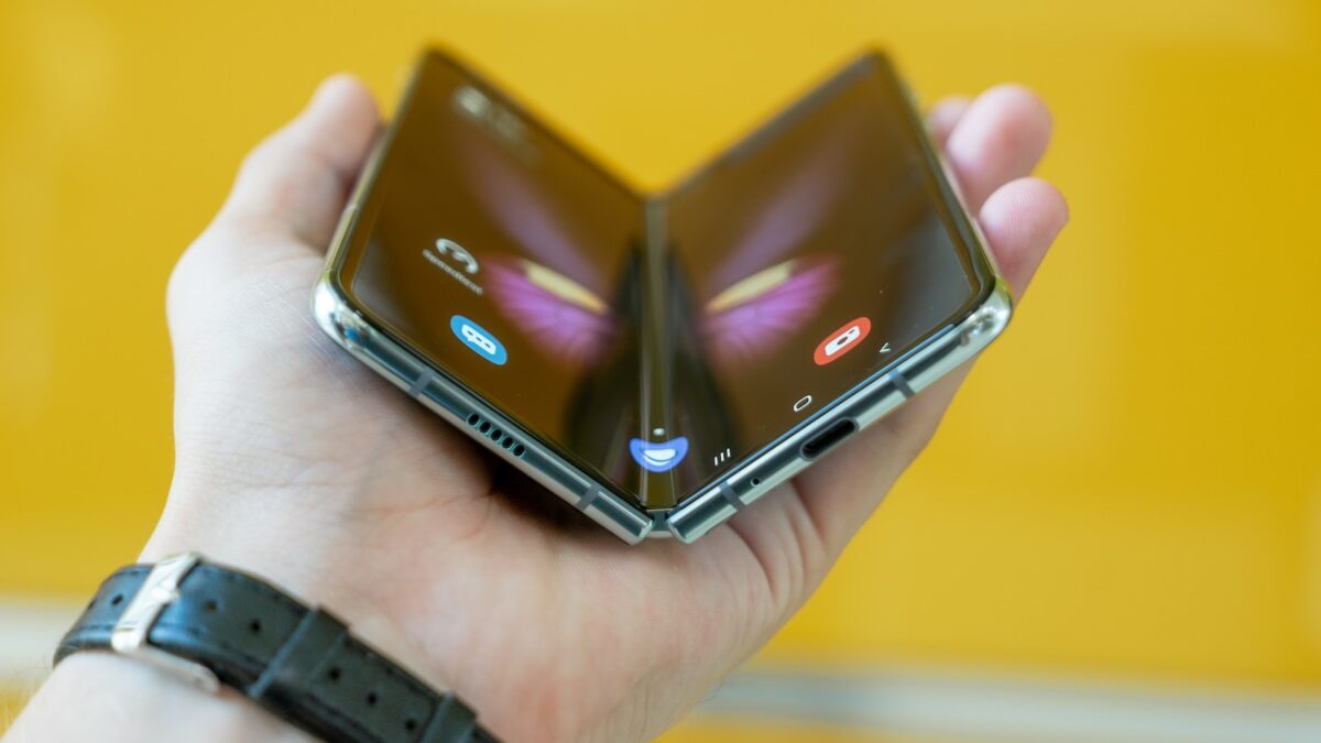 Alle faltbaren Handys sehen gleich aus": CEO von Nothing lässt Kritik an Foldables fallen
