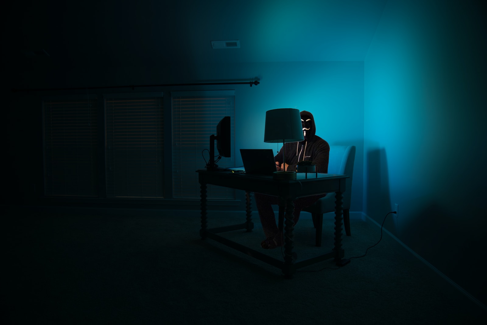 Vorsicht vor Deepfake-Video-Betrügereien: Der Missbrauch der KI-Technologie