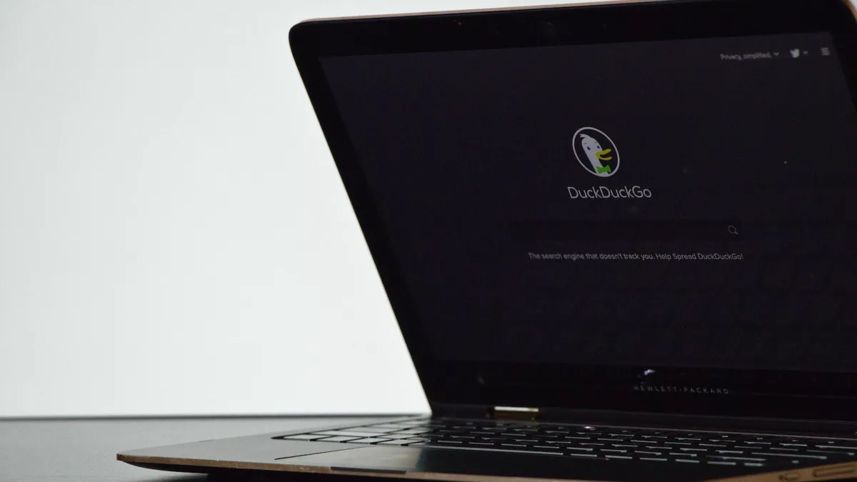 black laptop computer